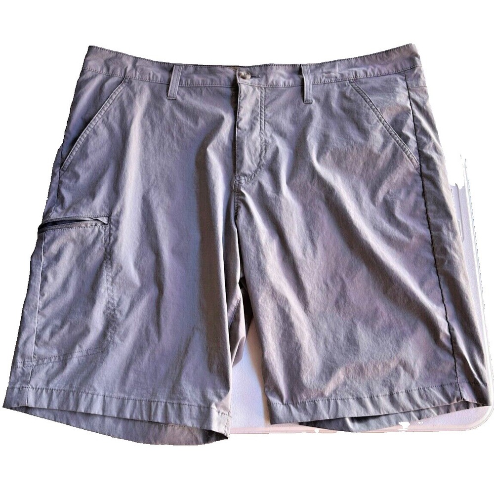Weatherproof Vintage Cargo Shorts Men 40 Tan Utility‎ Trail Zip Pockets FlatFrnt